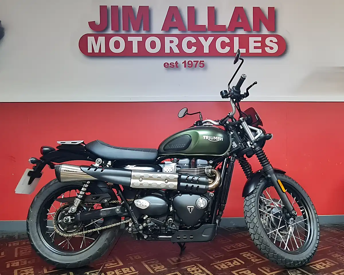 Used 2018 Triumph Scrambler 900 Street Scrambler Green - Front View