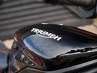 Used 2018 Triumph Street Triple R Jet Black - Interior and Exterior details 9