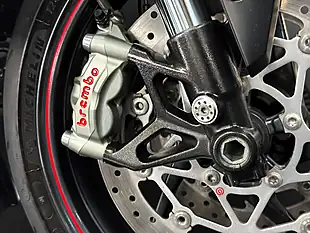 Used 2018 Triumph Street Triple RS White - Interior and Exterior details 14