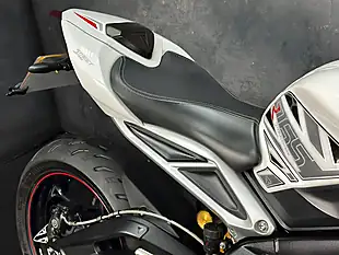 Used 2018 Triumph Street Triple RS White - Interior and Exterior details 18