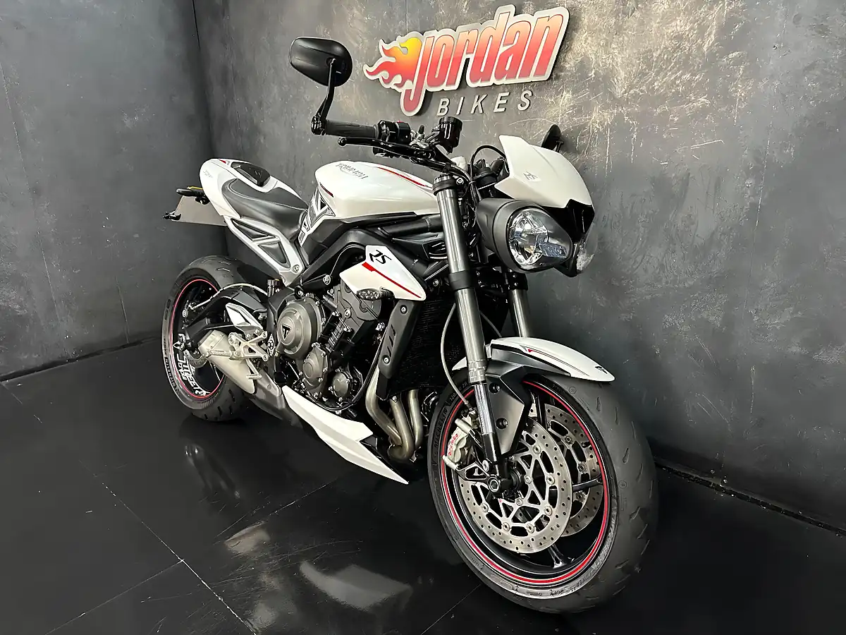 Used 2018 Triumph Street Triple RS White - Interior and Exterior details 4