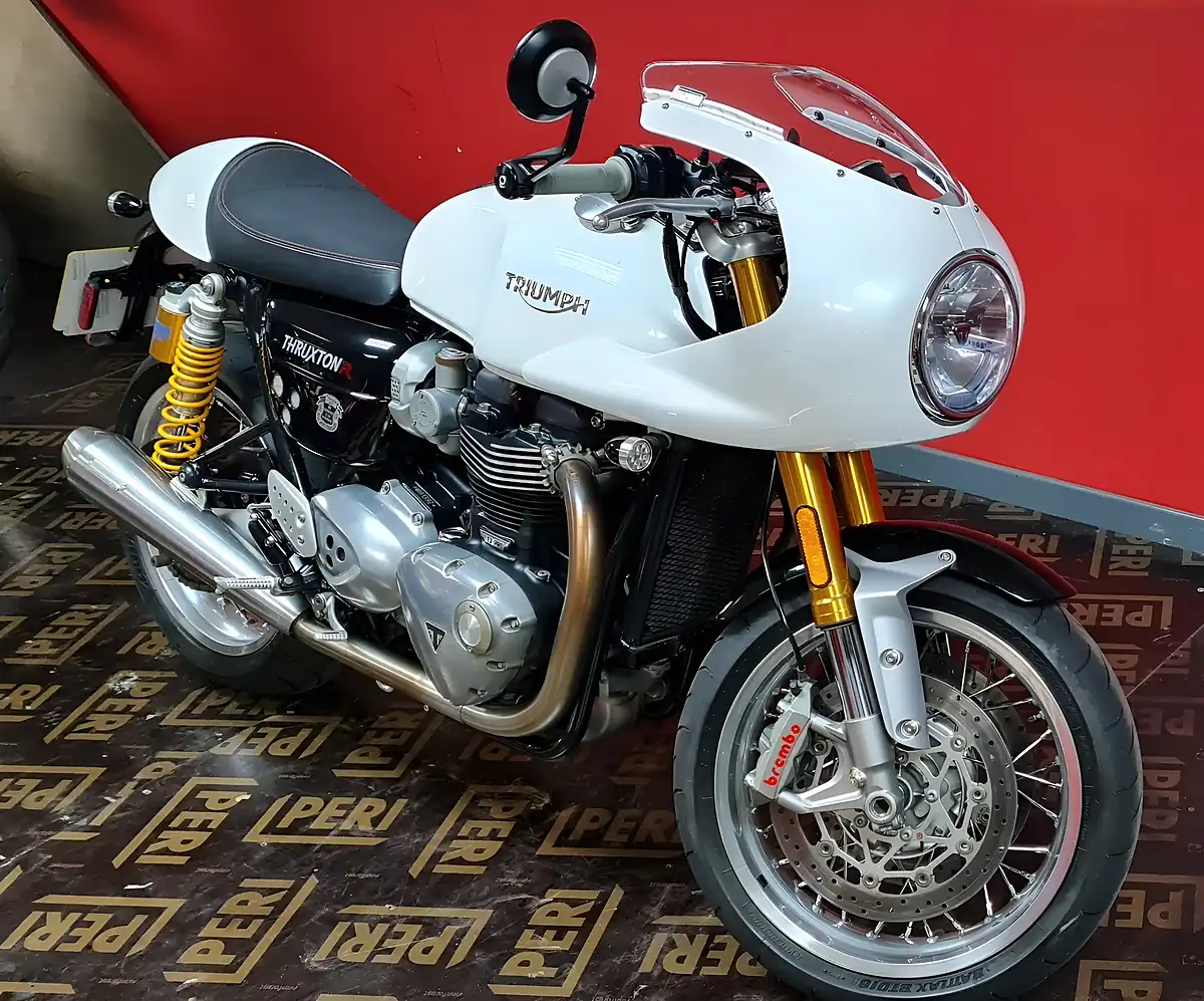 Used 2018 Triumph Thruxton 1200 R White - Interior and Exterior details 5