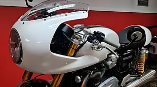 Used 2018 Triumph Thruxton 1200 R White - Interior and Exterior details 6