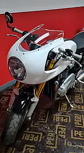 Used 2018 Triumph Thruxton 1200 R White - Interior and Exterior details 8