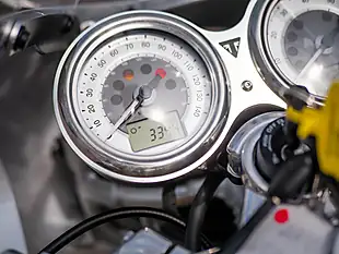 Used 2018 Triumph Thruxton R Crystal White - Interior and Exterior details 19