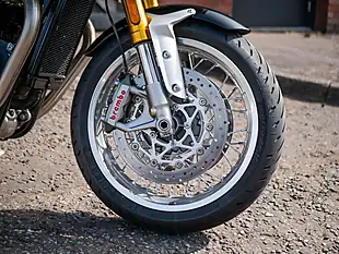 Used 2018 Triumph Thruxton R Crystal White - Interior and Exterior details 3