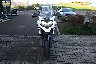 Used 2018 Triumph Tiger 1200 Xrt White - Interior and Exterior details 4