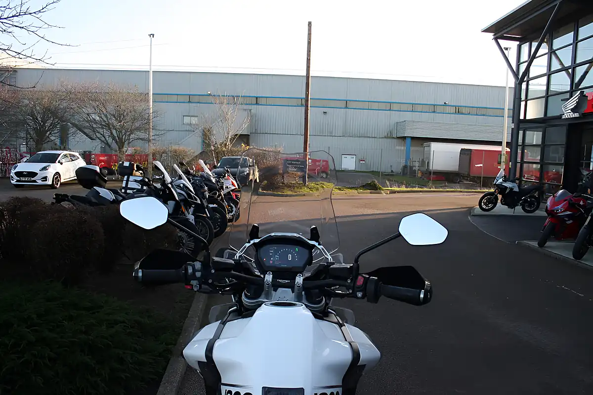 Used 2018 Triumph Tiger 1200 Xrt White - Interior and Exterior details 7