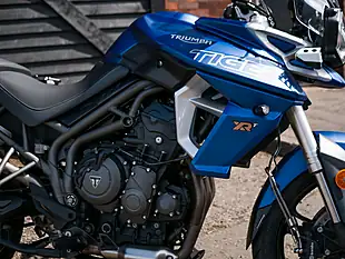 Used 2018 Triumph Tiger 800 Xrt Matt Cobalt Blue - Interior and Exterior details 11