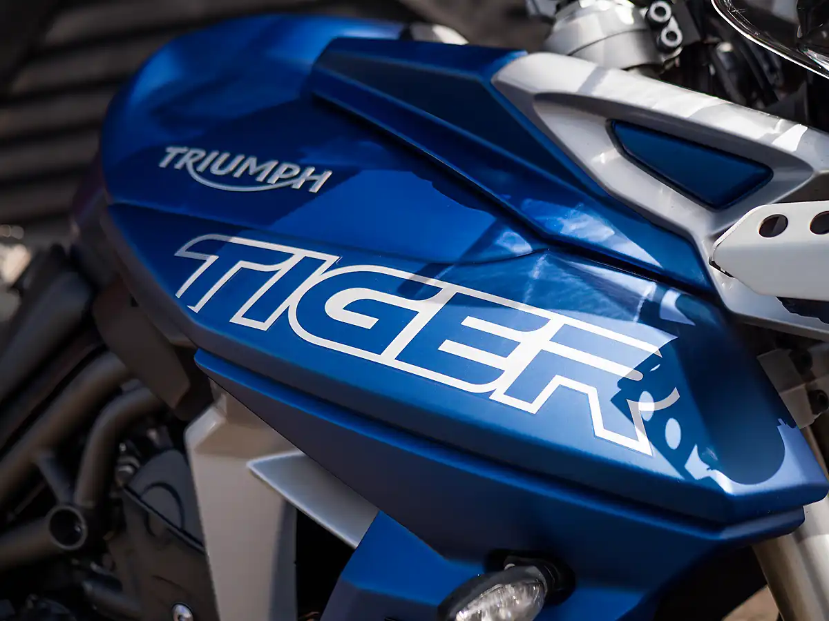 Used 2018 Triumph Tiger 800 Xrt Matt Cobalt Blue - Interior and Exterior details 13