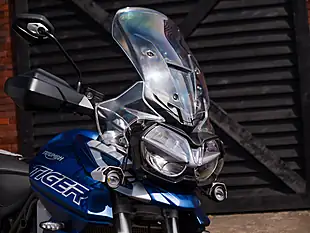 Used 2018 Triumph Tiger 800 Xrt Matt Cobalt Blue - Interior and Exterior details 5