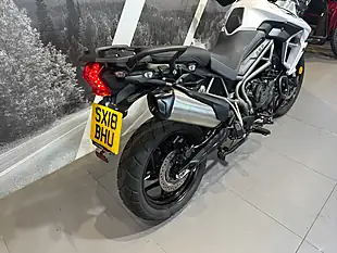Used 2018 Triumph Tiger 800 Xrt White - Interior and Exterior details 15