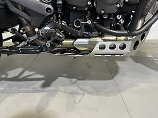 Used 2018 Triumph Tiger 800 Xrt White - Interior and Exterior details 17