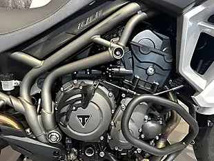 Used 2018 Triumph Tiger 800 Xrt White - Interior and Exterior details 18