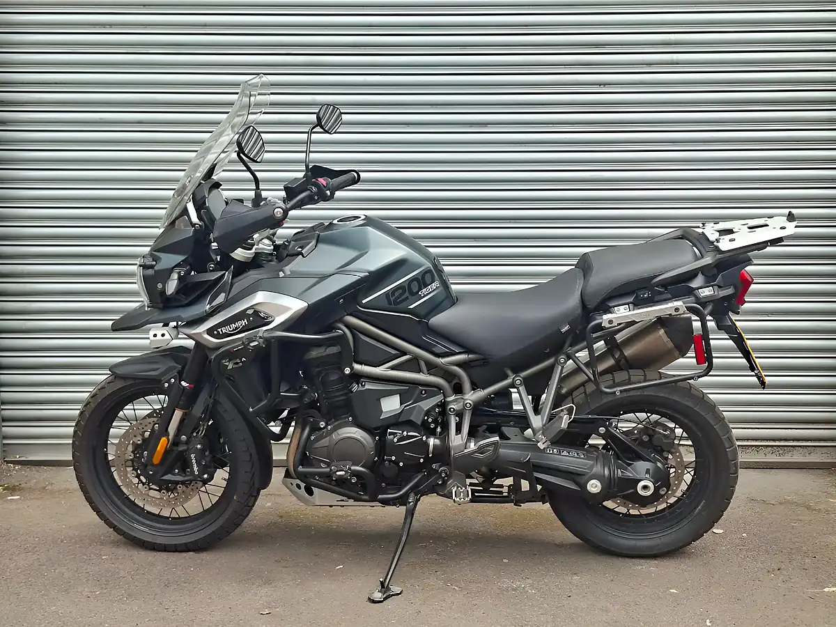 Used 2018 Triumph Tiger Xca Blue - Interior and Exterior details 7