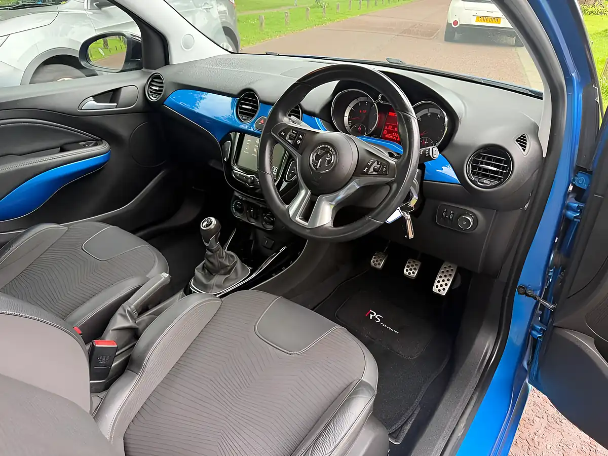 Used 2018 Vauxhall Adam Energised Blue - Interior and Exterior details 11