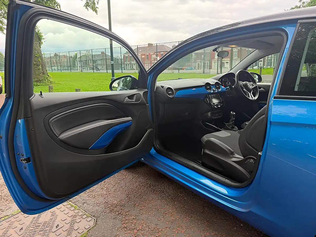 Used 2018 Vauxhall Adam Energised Blue - Interior and Exterior details 13