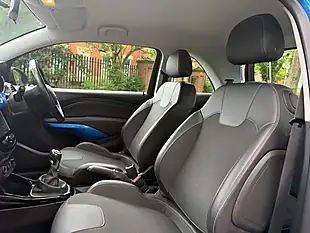 Used 2018 Vauxhall Adam Energised Blue - Interior and Exterior details 17