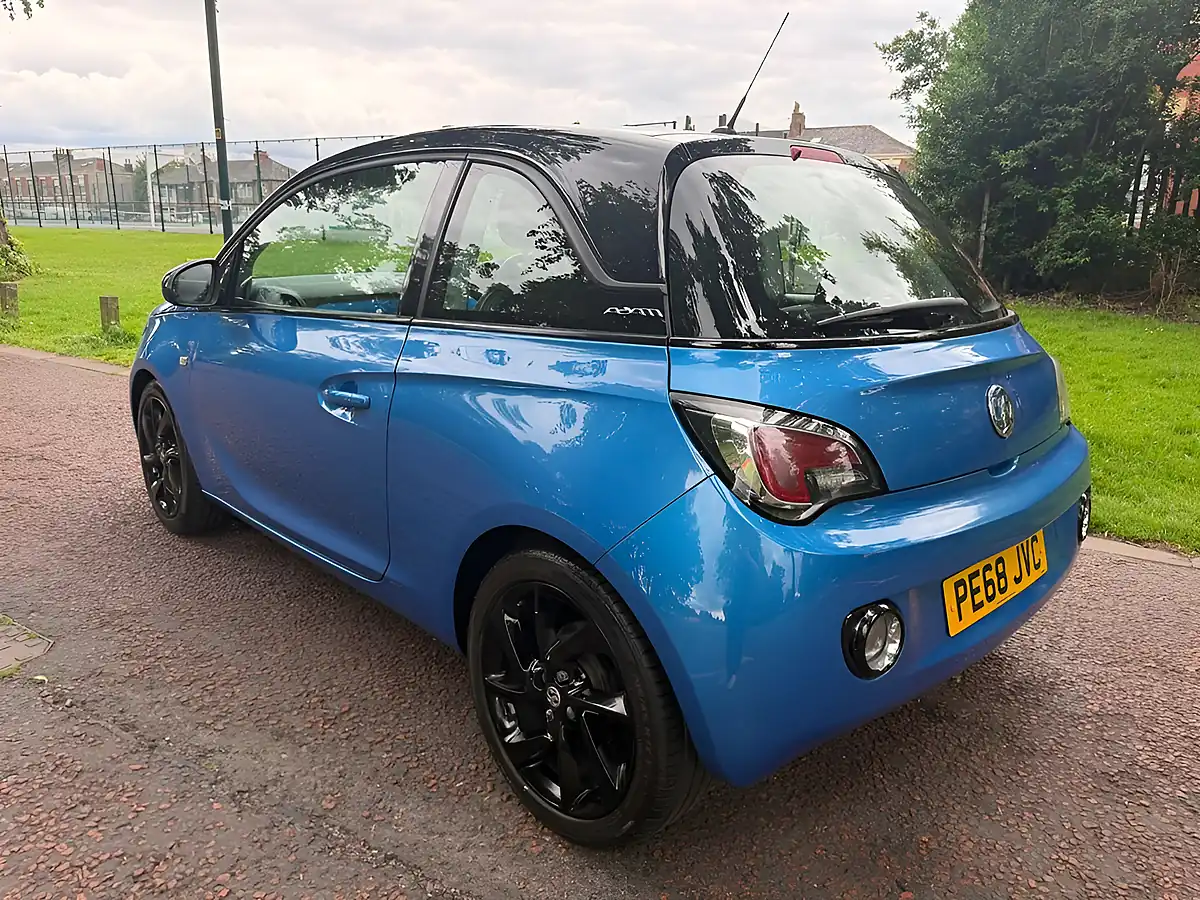 Used 2018 Vauxhall Adam Energised Blue - Interior and Exterior details 5