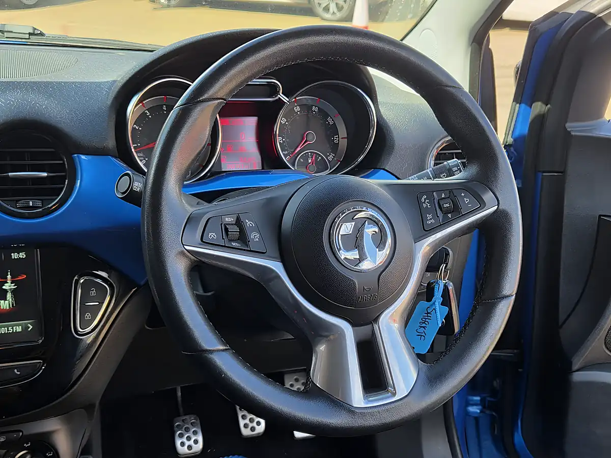 Used 2018 Vauxhall Adam Energised Blue - Interior and Exterior details 8