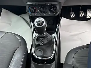 Used 2018 Vauxhall Adam Energised Blue - Interior and Exterior details 19