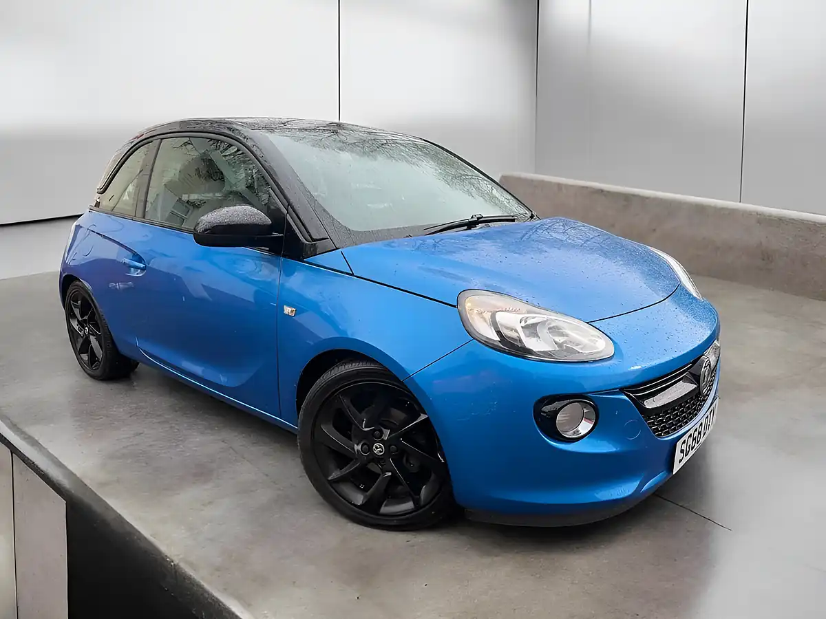 Used 2018 Vauxhall Adam Energised Blue - Interior and Exterior details 2