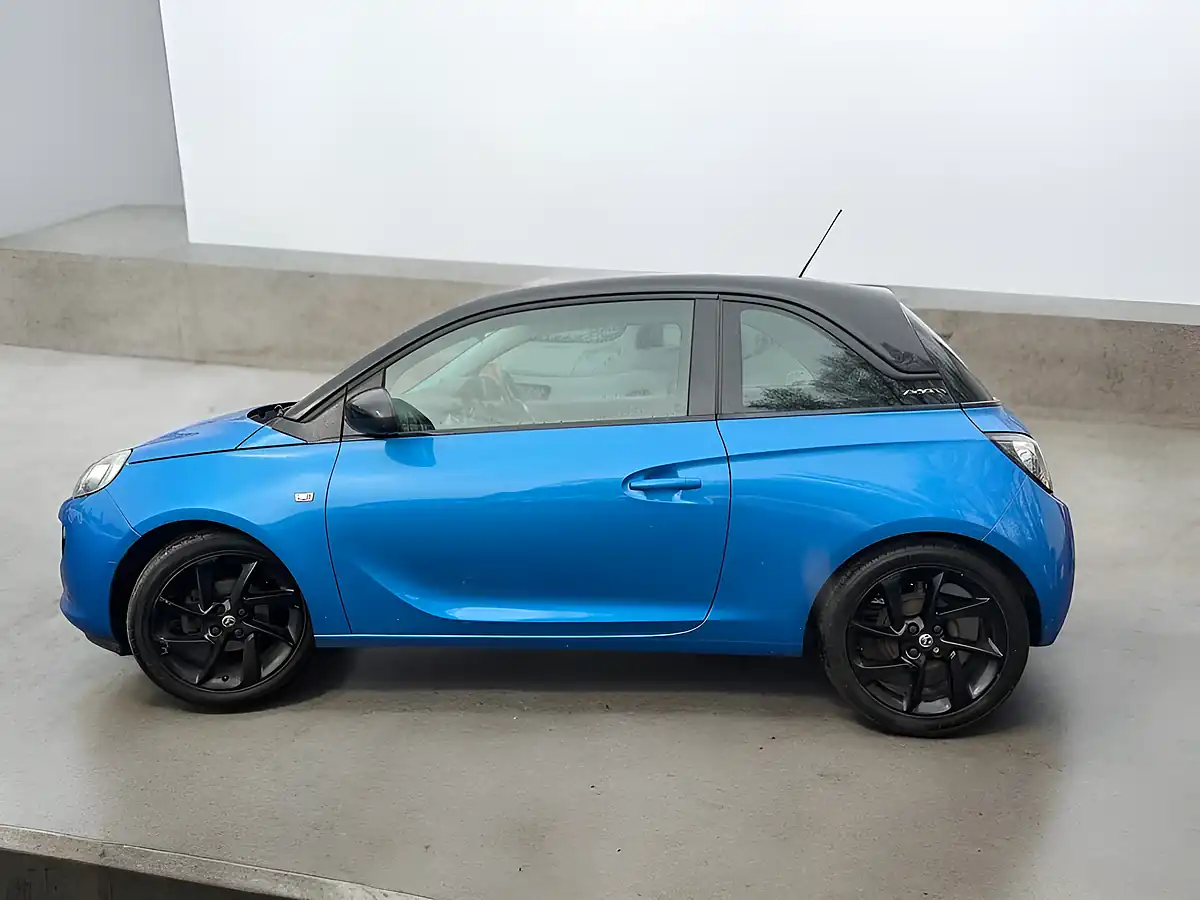 Used 2018 Vauxhall Adam Energised Blue - Interior and Exterior details 4