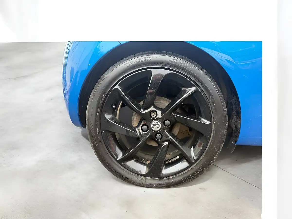 Used 2018 Vauxhall Adam Energised Blue - Interior and Exterior details 7