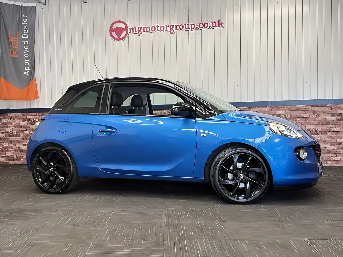 Used 2018 Vauxhall Adam Energised Blue - Interior and Exterior details 10