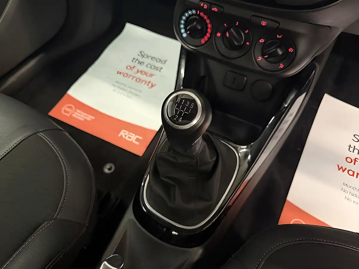Used 2018 Vauxhall Adam Energised Blue - Interior and Exterior details 17