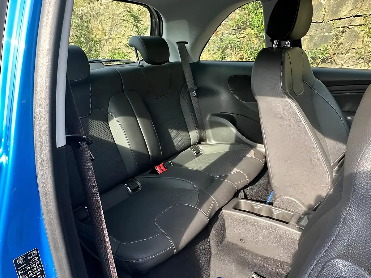 Used 2018 Vauxhall Adam Energised Blue - Interior and Exterior details 11