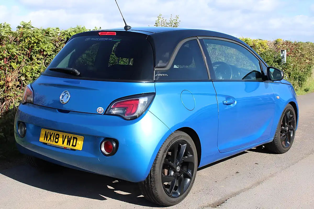 Used 2018 Vauxhall Adam Energised Blue - Interior and Exterior details 9
