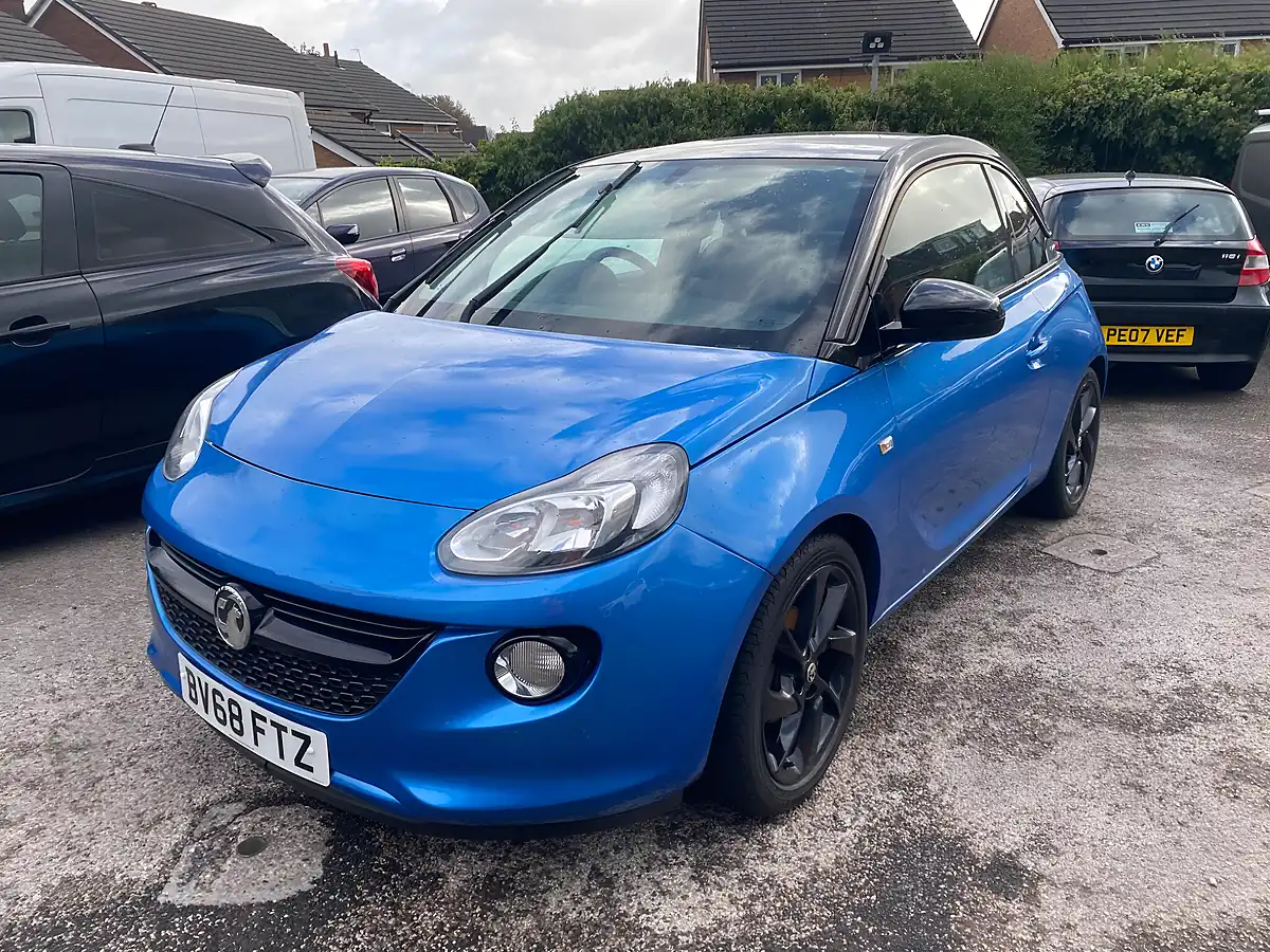 Used 2018 Vauxhall Adam Energised Blue - Interior and Exterior details 3