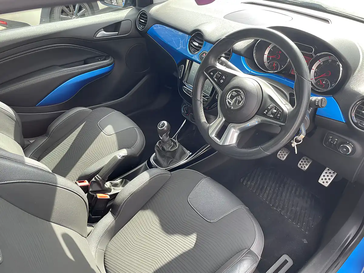 Used 2018 Vauxhall Adam Energised Miami Blue - Interior and Exterior details 12