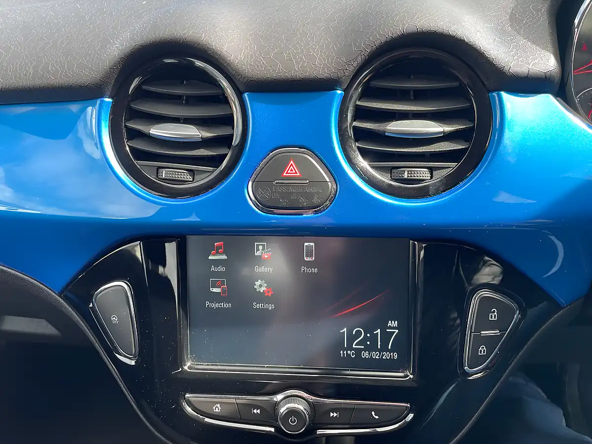 Used 2018 Vauxhall Adam Energised Miami Blue - Interior and Exterior details 13