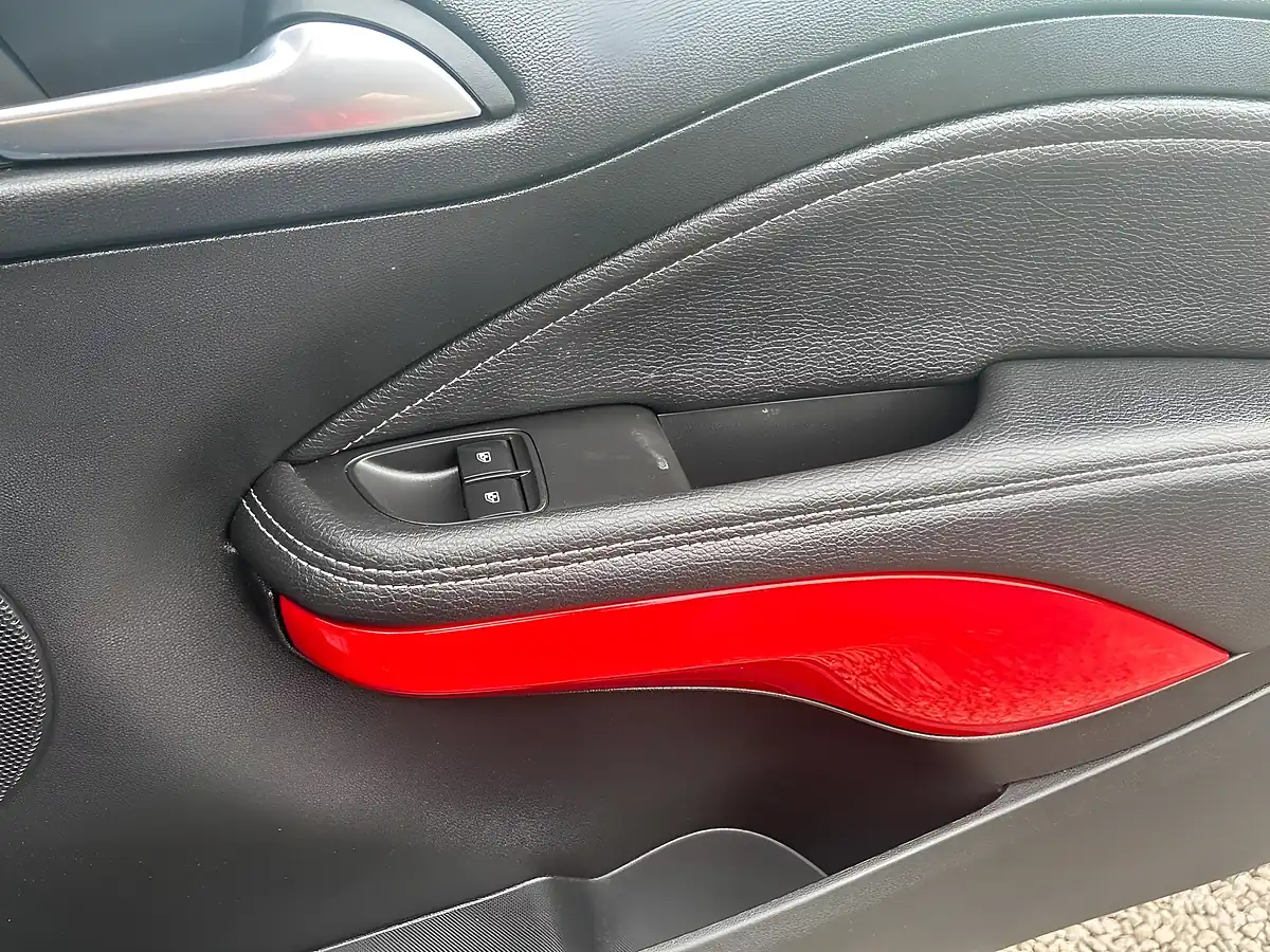 Used 2018 Vauxhall Adam Energised Red - Interior and Exterior details 19