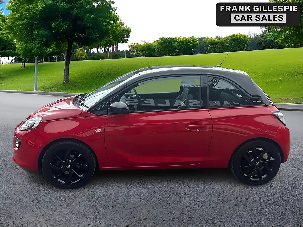 Used 2018 Vauxhall Adam Energised Red - Interior and Exterior details 2