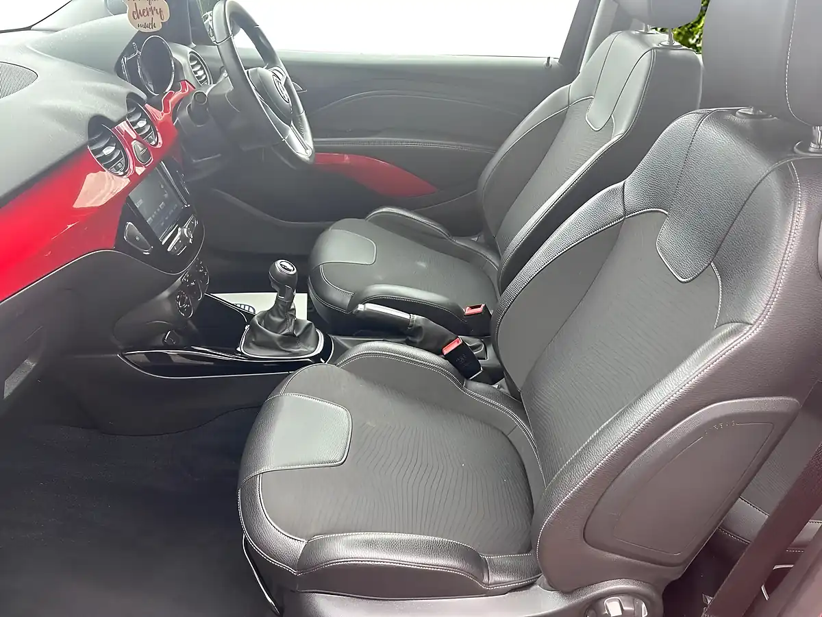 Used 2018 Vauxhall Adam Energised Red - Interior and Exterior details 9
