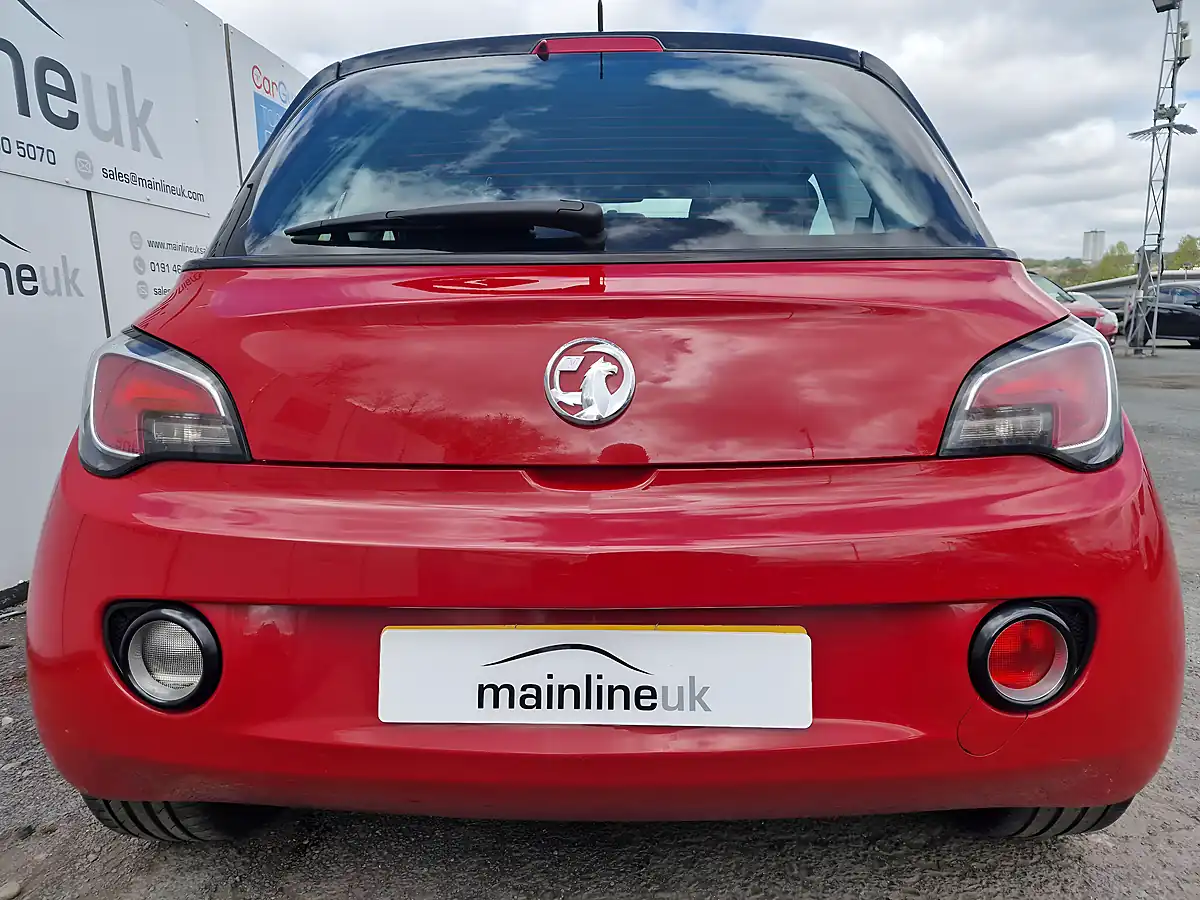 Used 2018 Vauxhall Adam Energised Red - Interior and Exterior details 2