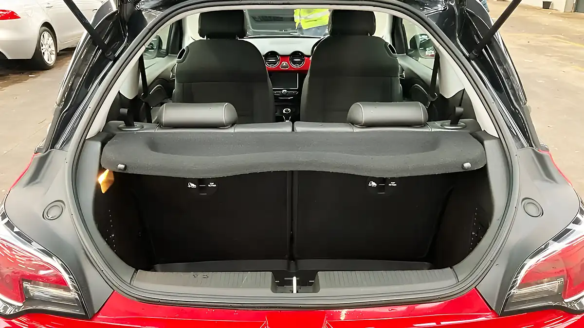 Used 2018 Vauxhall Adam Energised Red - Interior and Exterior details 11