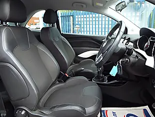 Used 2018 Vauxhall Adam Energised White - Interior and Exterior details 10
