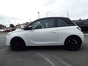 Used 2018 Vauxhall Adam Energised White - Interior and Exterior details 4