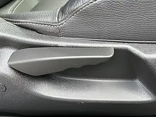 Used 2018 Vauxhall Adam Energised White - Interior and Exterior details 16