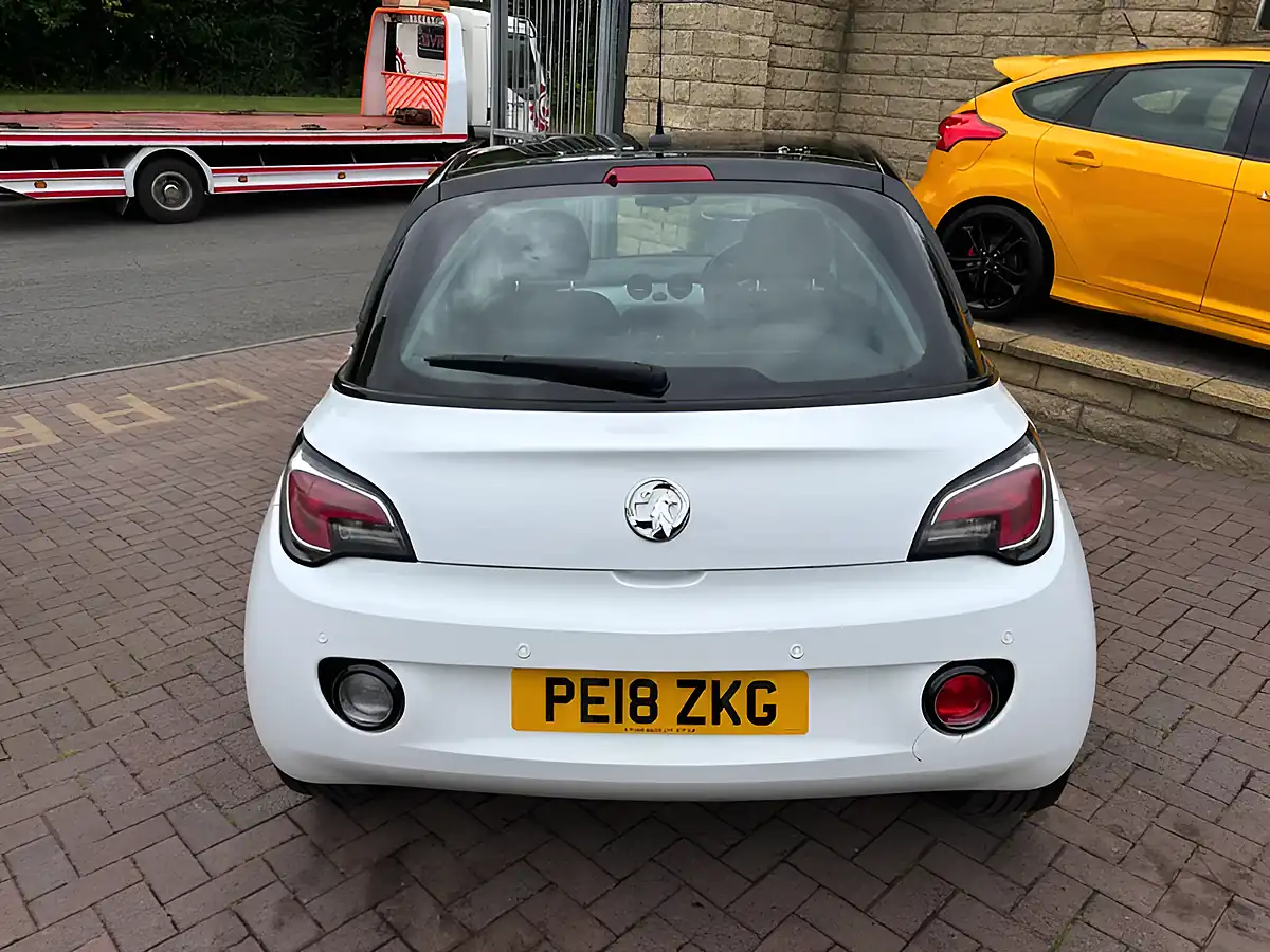 Used 2018 Vauxhall Adam Energised White - Interior and Exterior details 9