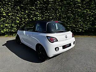 Used 2018 Vauxhall Adam Energised White - Interior and Exterior details 4
