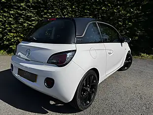 Used 2018 Vauxhall Adam Energised White - Interior and Exterior details 7