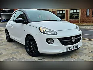 Used 2018 Vauxhall Adam Energised White - Interior and Exterior details 9
