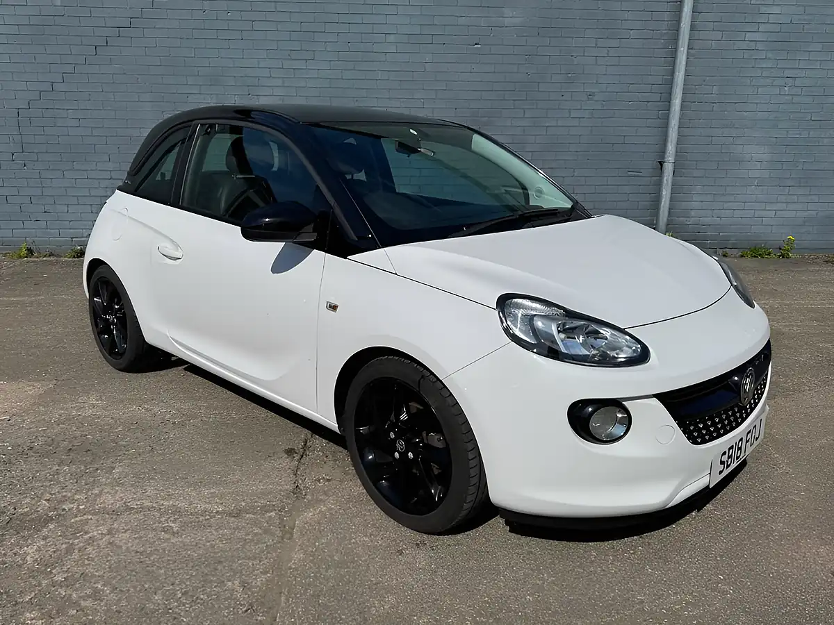 Used 2018 Vauxhall Adam Energised White - Front View