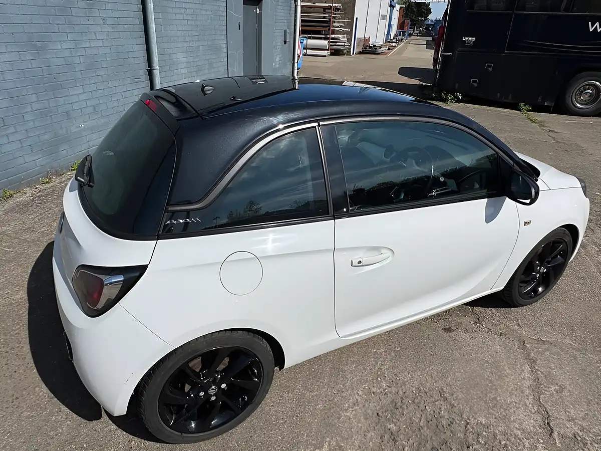 Used 2018 Vauxhall Adam Energised White - Interior and Exterior details 14