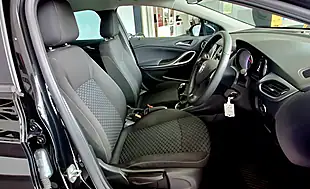 Used 2018 Vauxhall Astra Design Black - Interior and Exterior details 10